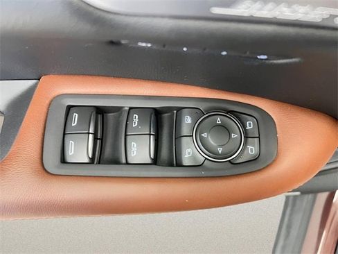 Certified 2023 Cadillac XT5 Premium Luxury w/ LPO, Floor Liner Package image 15