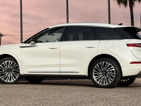 Used 2020 Lincoln Corsair Reserve w/ Equipment Group 201A image 7