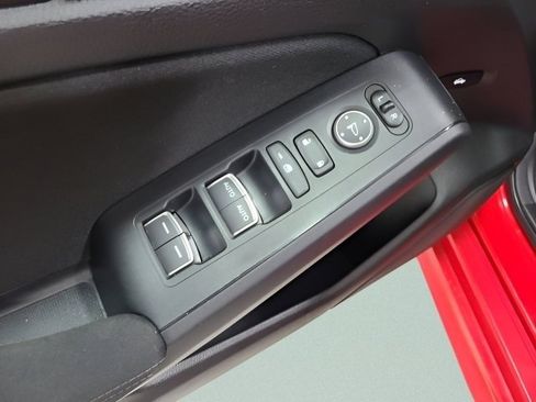 Used 2025 Honda Civic LX image 28