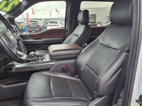 Used 2022 Ford F150 Lariat w/ Equipment Group 502A High image 19