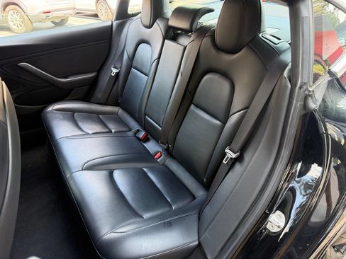 Used 2018 Tesla Model 3 Long Range RWD image 31