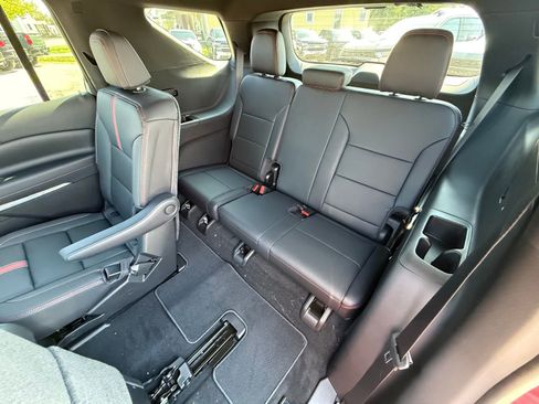 New 2026 Chevrolet Traverse RS AWD/4WD image 31