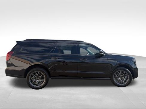 New 2027 Ford Expedition Max Platinum w/ Stealth Appearance Package AWD/4WD image 10