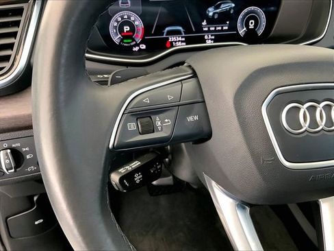 Certified 2023 Audi Q5 e Premium w/ Convenience Package image 18
