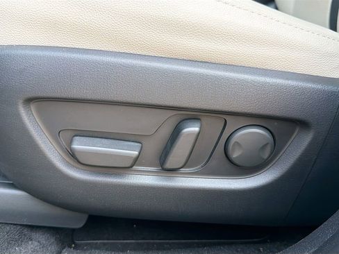 Used 2024 MAZDA CX-90 Plug-In Hybrid w/ Premium Pkg image 11