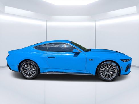Used 2024 Ford Mustang GT Premium RWD image 2