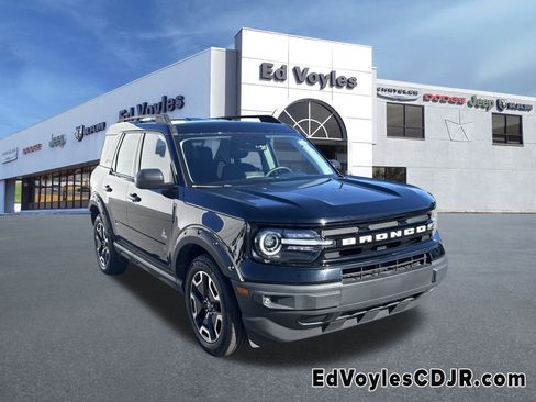 Used 2021 Ford Bronco Sport Outer Banks w/ Outer Banks Package (96D) image 1