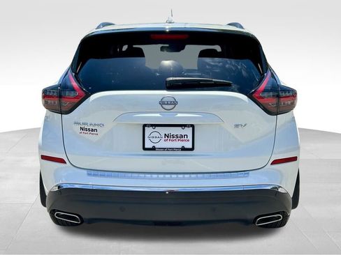 Certified 2024 Nissan Murano SV FWD image 8