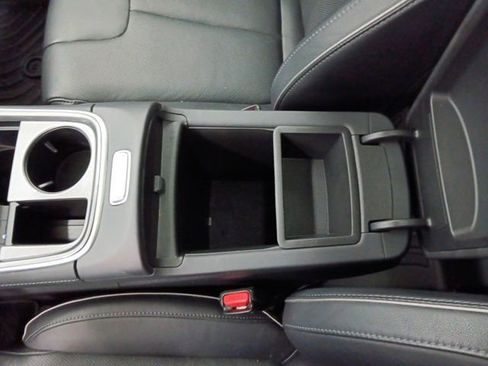 Used 2023 Hyundai Santa Fe Limited image 28