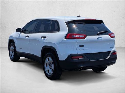 Used 2016 Jeep Cherokee Sport AWD/4WD image 8
