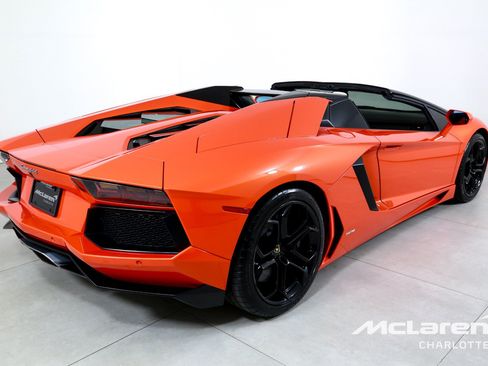 Used 2014 Lamborghini Aventador LP 700-4 AWD/4WD image 10