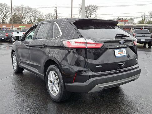Certified 2022 Ford Edge SEL w/ Convenience Package image 4