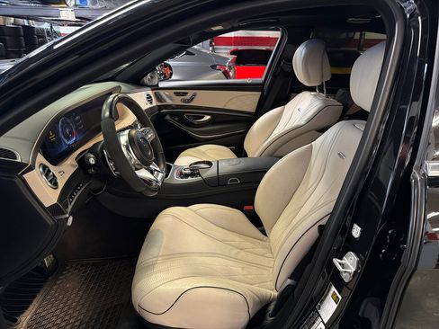 Used 2018 Mercedes-Benz S 63 AMG S 4MATIC Sedan image 17