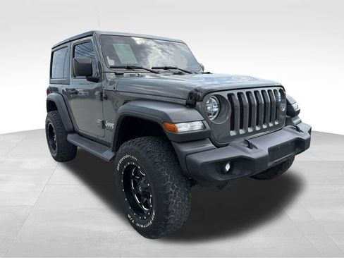 Used 2020 Jeep Wrangler Sport AWD/4WD image 3