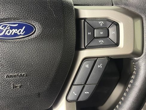 Used 2018 Ford F150 Lariat AWD/4WD image 18