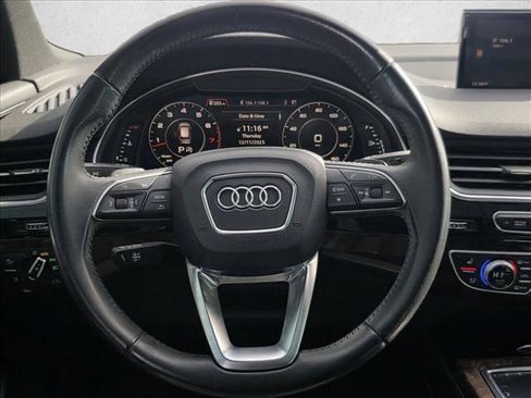 Used 2017 Audi Q7 3.0T Prestige w/ Prestige Package image 17