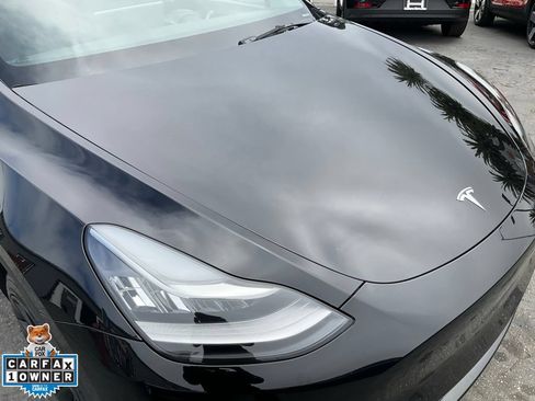 Used 2023 Tesla Model Y Long Range AWD/4WD image 84