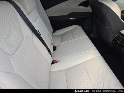 Certified 2025 Lexus RX 350 Premium Plus image 28