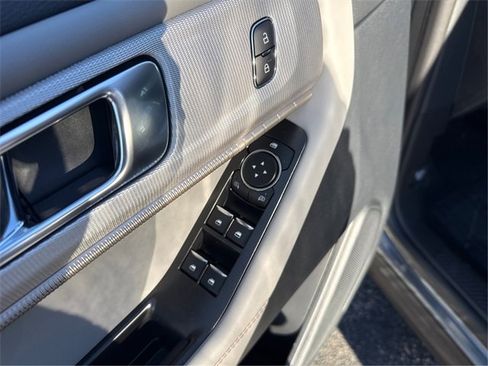 New 2026 Ford Explorer Active image 25
