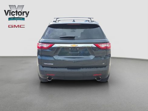 Used 2020 Chevrolet Traverse LT FWD image 16