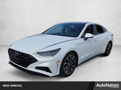 Used 2021 Hyundai Sonata Limited w/ Preferred Accessory Package