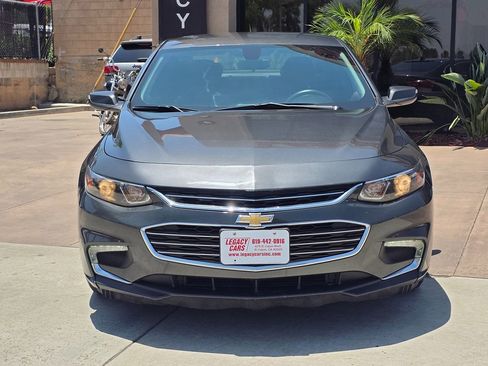 Used 2018 Chevrolet Malibu Hybrid FWD image 4