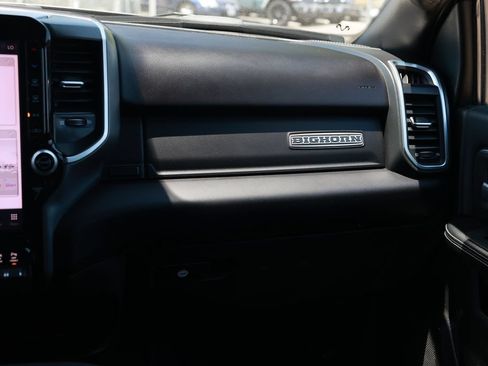 Used 2025 RAM 2500 Big Horn AWD/4WD image 27
