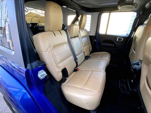 Used 2019 Jeep Wrangler Unlimited Sahara w/ Dual Top Group image 20