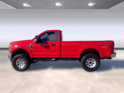 Used 2019 Ford F250 XL w/ STX Appearance Package image 2