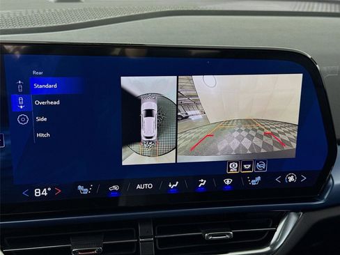 New 2026 Chevrolet Equinox EV LT image 9