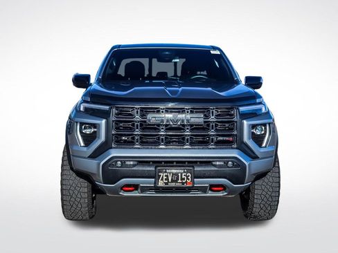 Used 2024 GMC Canyon AT4 w/ Canyon Safety Plus Package AWD/4WD image 8