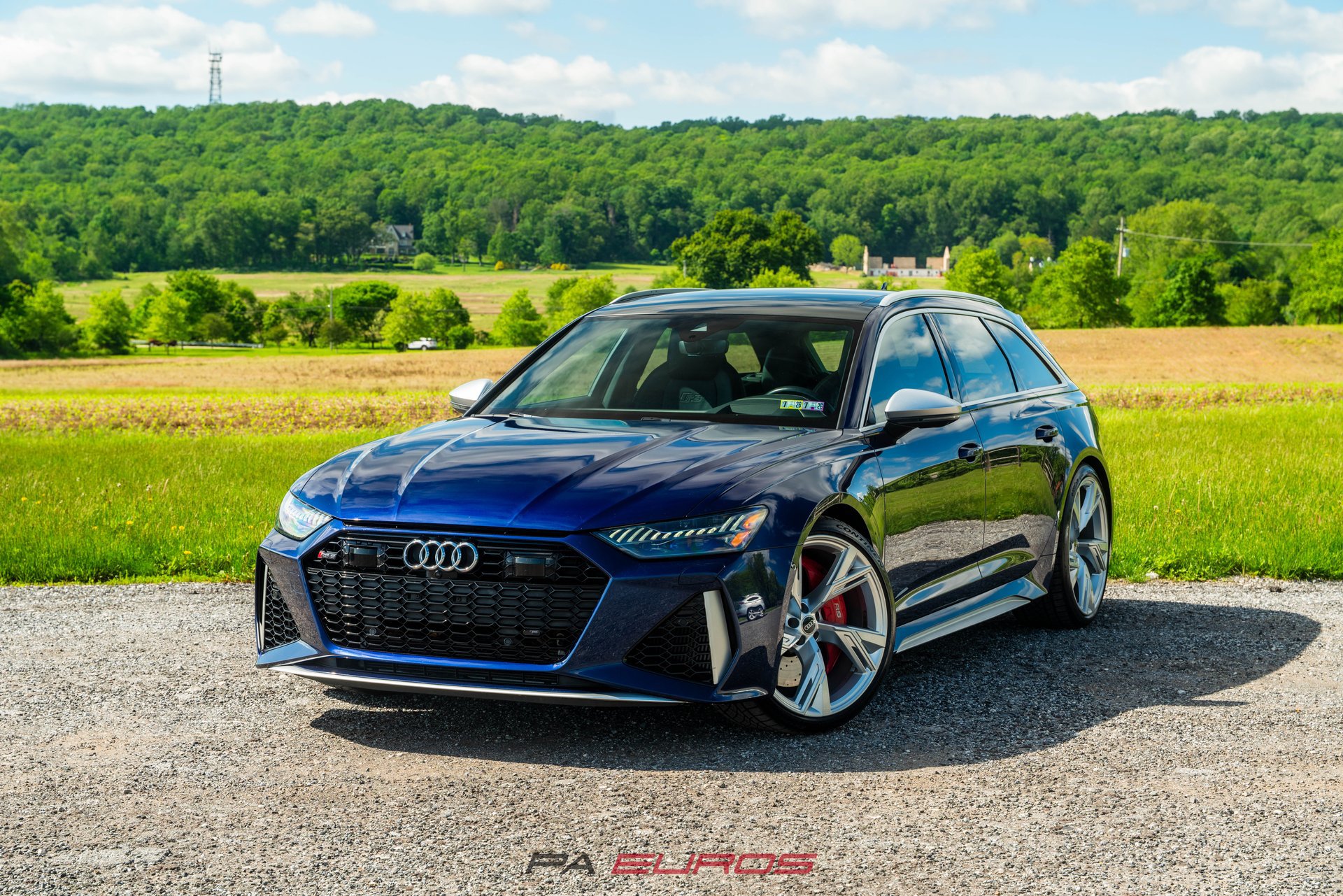 Used 2021 Audi RS 6 AWD/4WD image 1