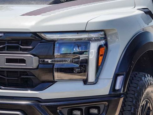 Used 2024 Ford F150 Raptor AWD/4WD image 8