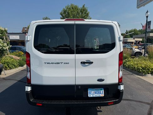 Used 2025 Ford Transit 250 Low Roof w/ Exterior Upgrade Package RWD image 4