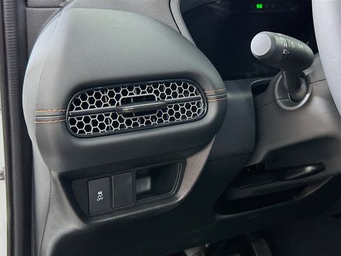 New 2026 Honda HR-V Sport image 10