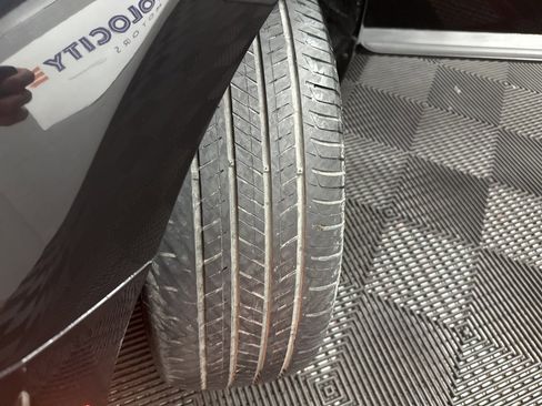 Used 2018 Volkswagen Beetle 2.0T S image 36