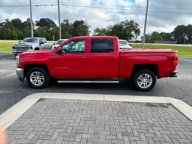 Used 2018 Chevrolet Silverado 1500 LT w/ All Star Edition RWD image 3