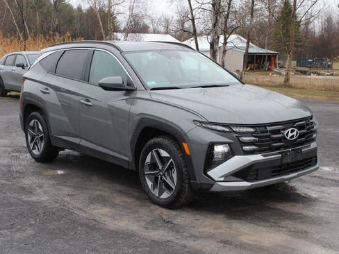 Used 2025 Hyundai Tucson SEL AWD/4WD image 3