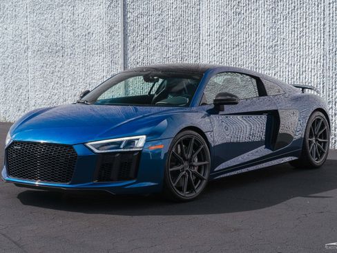 Used 2017 Audi R8 V10 plus AWD/4WD image 1