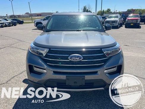 Used 2023 Ford Explorer XLT w/ Equipment Group 202A AWD/4WD image 1