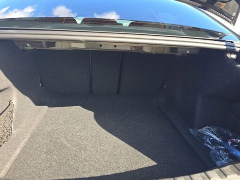 Used 2026 BMW 330i Sedan w/ M Sport Package image 16