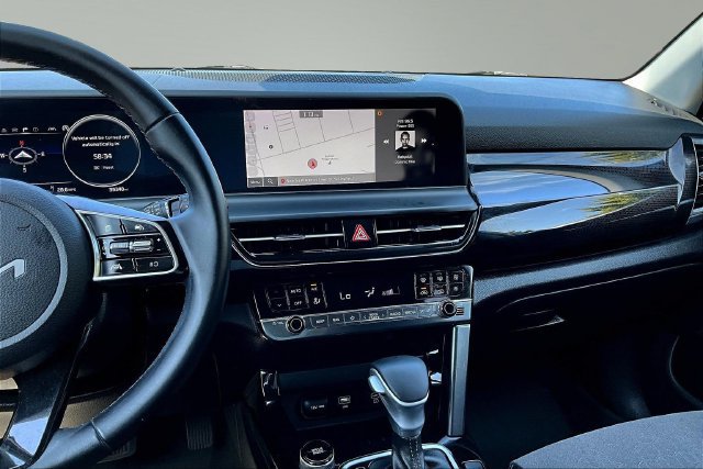 Certified 2024 Kia Seltos S FWD image 9