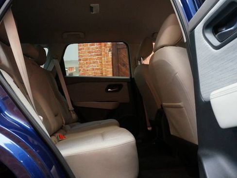 Certified 2023 Nissan Rogue SV AWD/4WD image 45