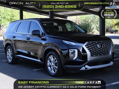 Used 2021 Hyundai Palisade SE image 1