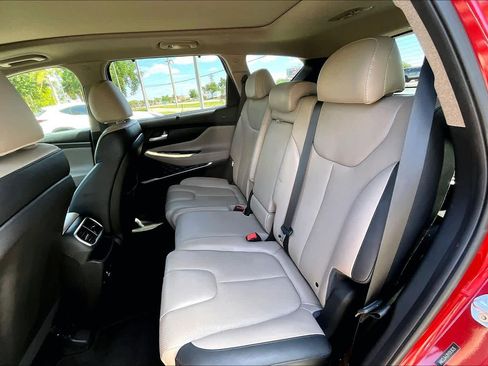 Used 2019 Hyundai Santa Fe FWD image 21