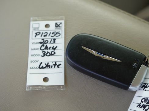 Used 2013 Chrysler 300 AWD w/ Driver Convenience Group image 35