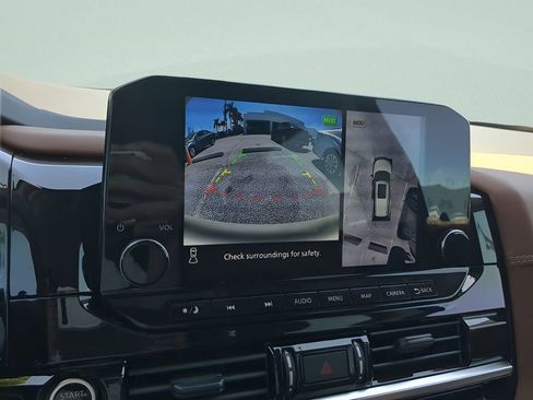 Certified 2024 Nissan Pathfinder Platinum w/ Cargo Package image 21