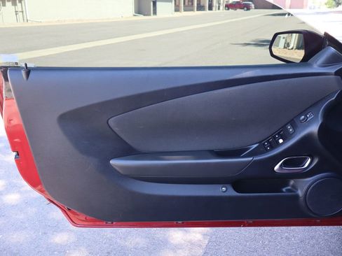Used 2014 Chevrolet Camaro LT RWD image 17