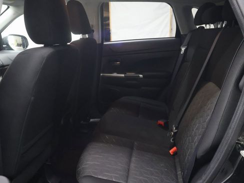 Used 2021 Mitsubishi Outlander Sport ES image 14