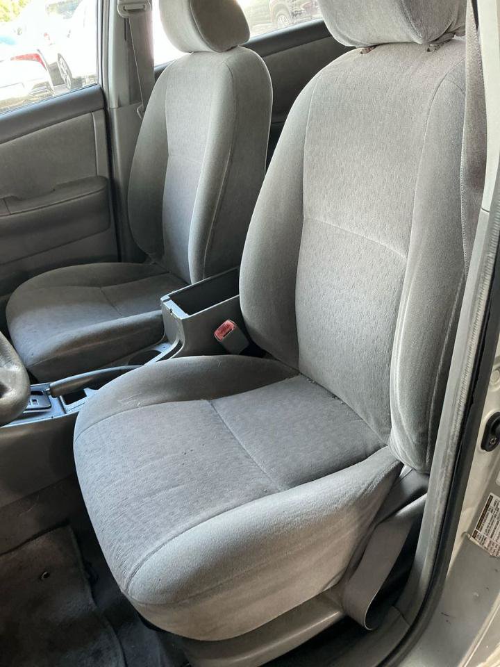 Used 2004 Toyota Corolla CE FWD image 7